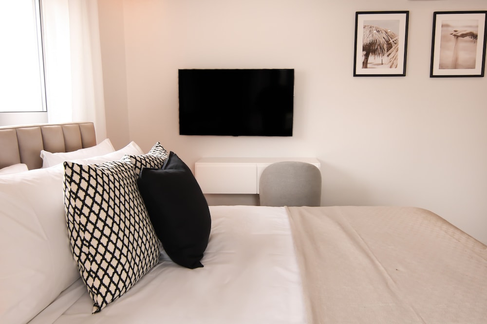 Limassol Vacations - Phaedrus Living: Limassol Seaside Residences 05 - Property Image 3