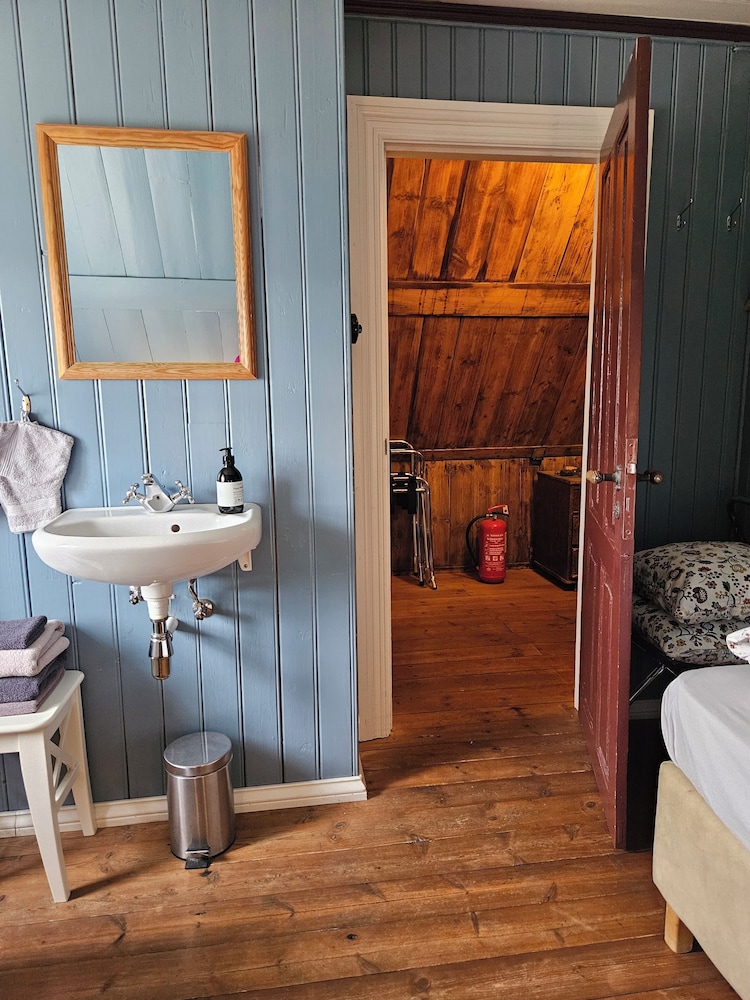 Lambalaekur Guesthouse