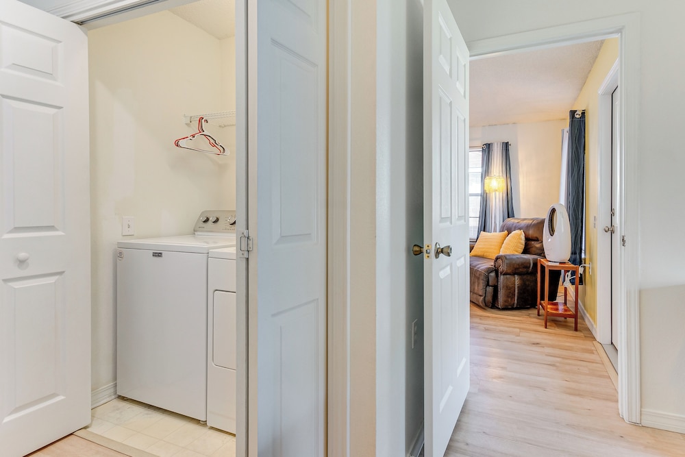3 Mi to Beach: Quiet Gulf Breeze Gem Near Dtwn