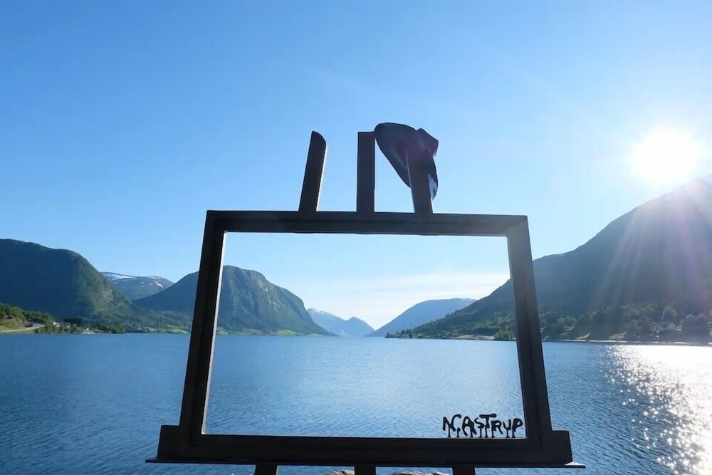 Jølster Lake View