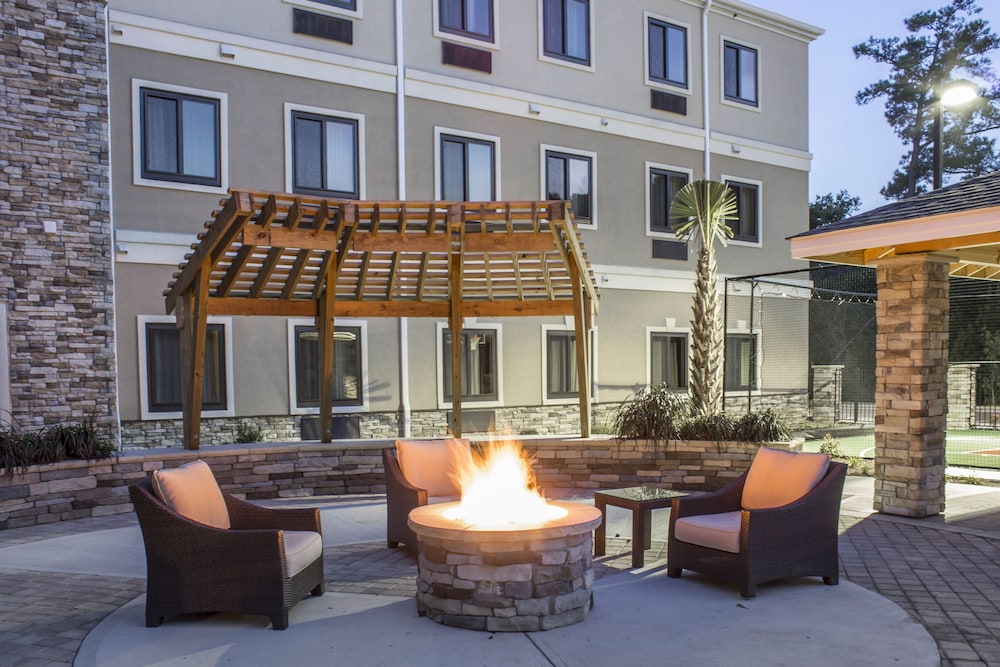 Jacksonville Vacations - Staybridge Suites Jacksonville - Camp Lejeune Area, an IHG Hotel - Property Image 10