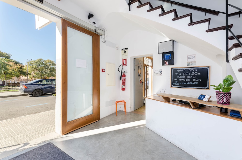 Urban Hostel Palma Albergue Juvenil