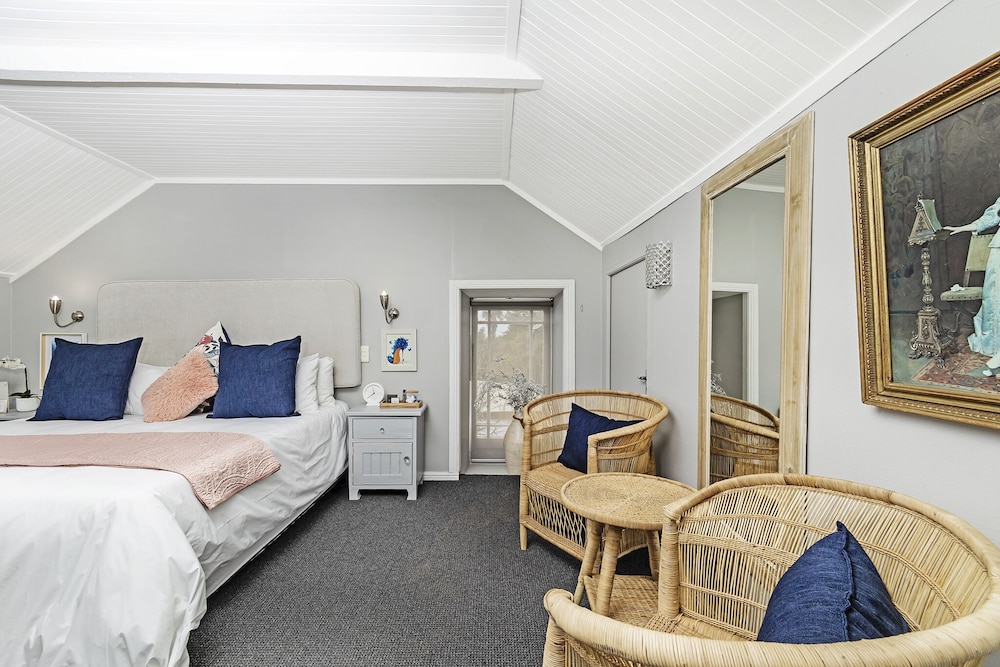 La Montagne Bed & Breakfast