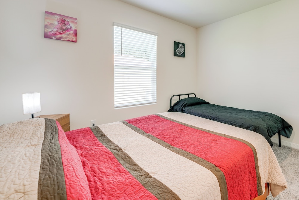 Gated Community < 30 Mi to Disney: Poinciana Home!