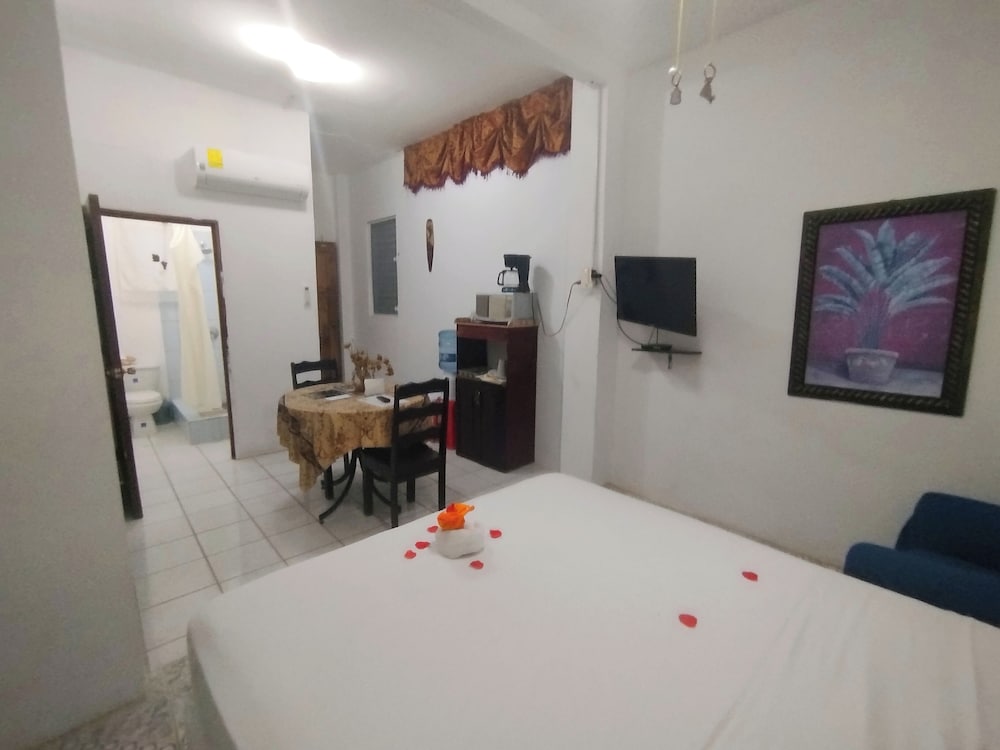 See Belize Sea View Vacation Rentals
