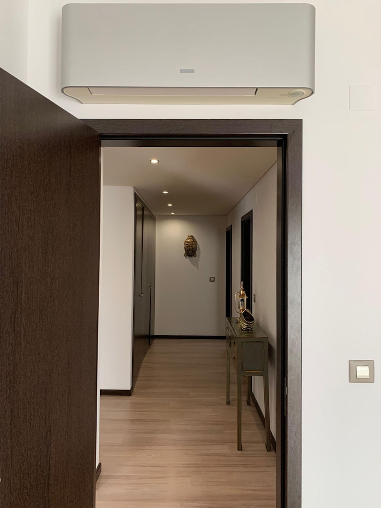 Modern Flat Near Lisbon