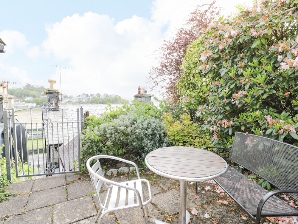 5 Ivy Terrace