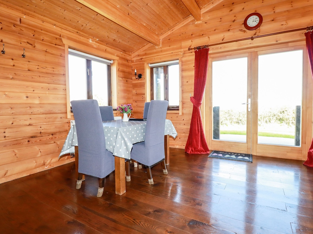 Bodmin Vacations - Willow Lodge - Property Image 4
