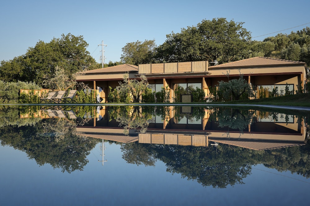 HANG LOOSE COTTAGE Hotel Resort 4 stelle Gizzeria Calabria