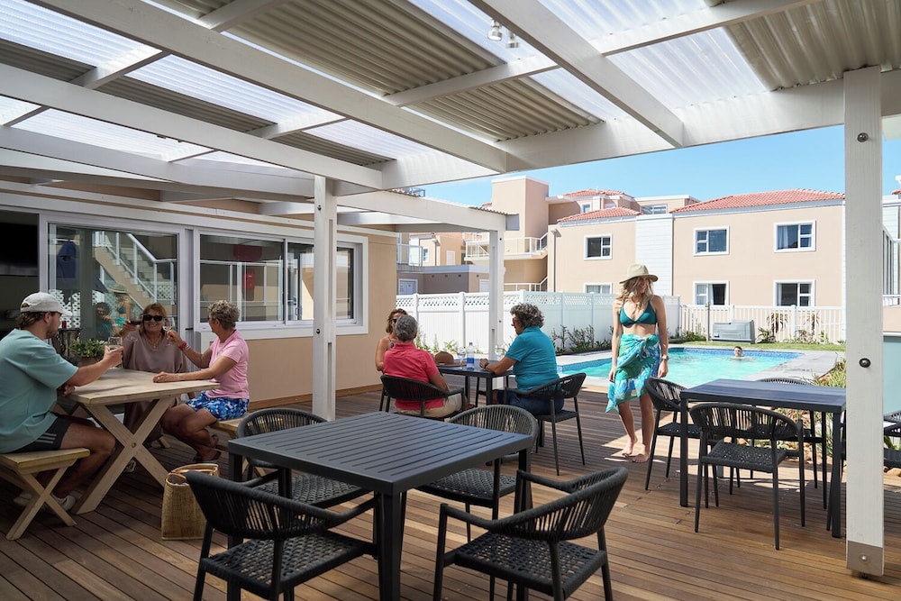 Harbour Club