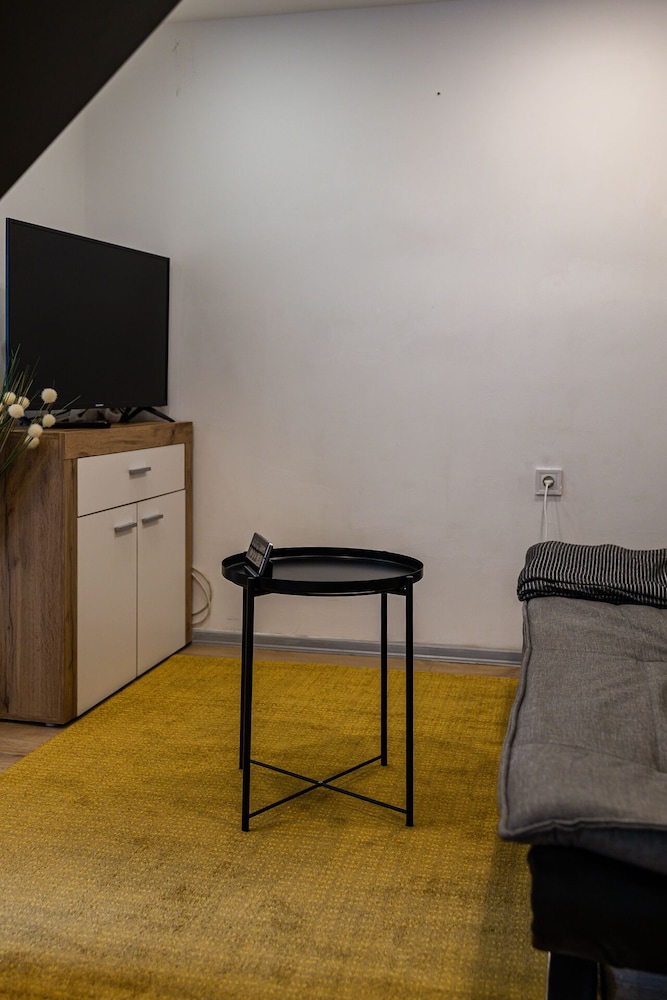 Venus Apartments - Almassy ter II view 4