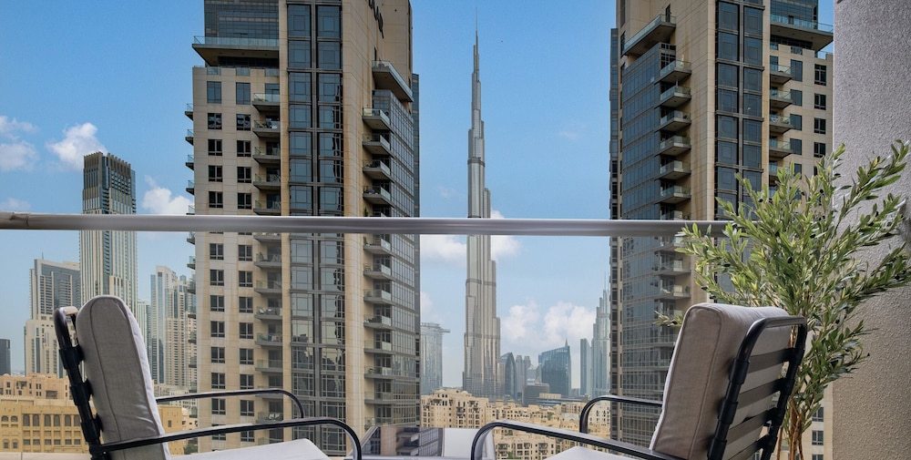 LUX  Burj Khalifa view Downtown Studio