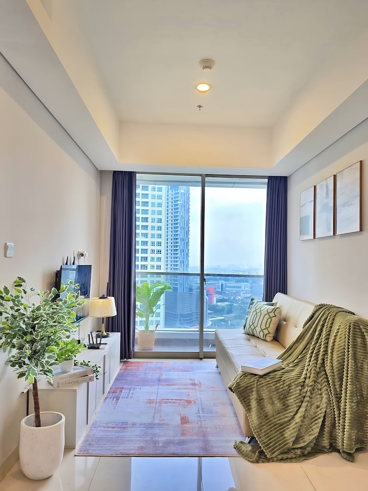 Staysanliving - Taman Anggrek Residence
