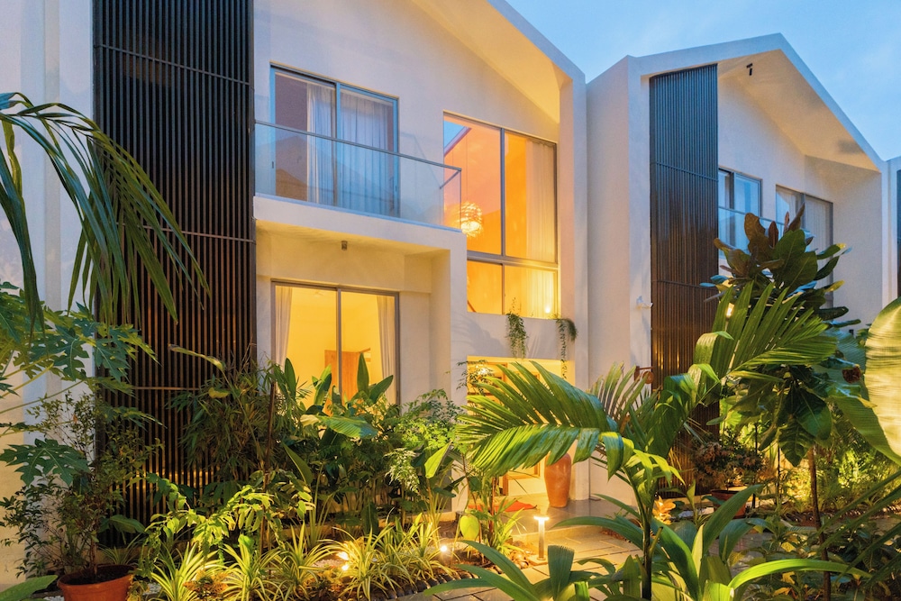 ELIVAAS Mirai Tauras 3BHK