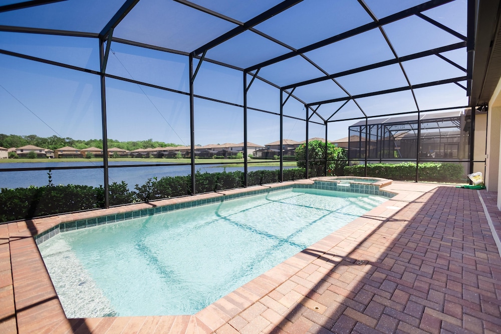 1643 LA - Luxurious Retreat Windsor at Westside