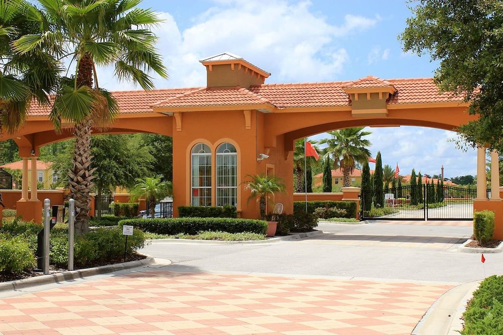 Bella Vida Resort