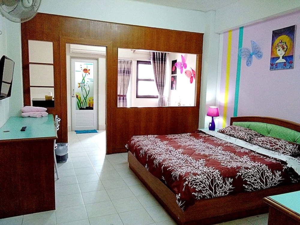 Benjamart Residence