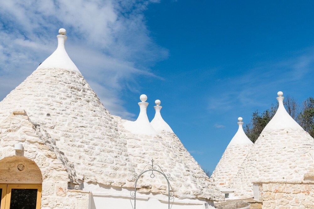 Trulli Isabella by Wonderful Italy