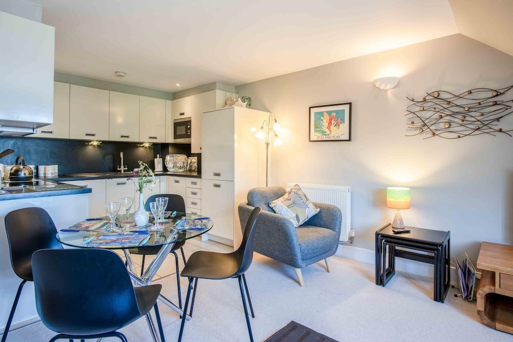29 Rhodewood House - 2 Bedroom - Saundersfoot
