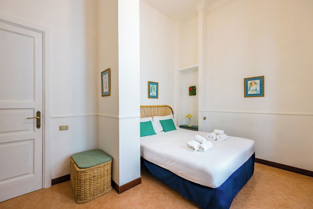 La Casa di Famiglia by Napoliapartments