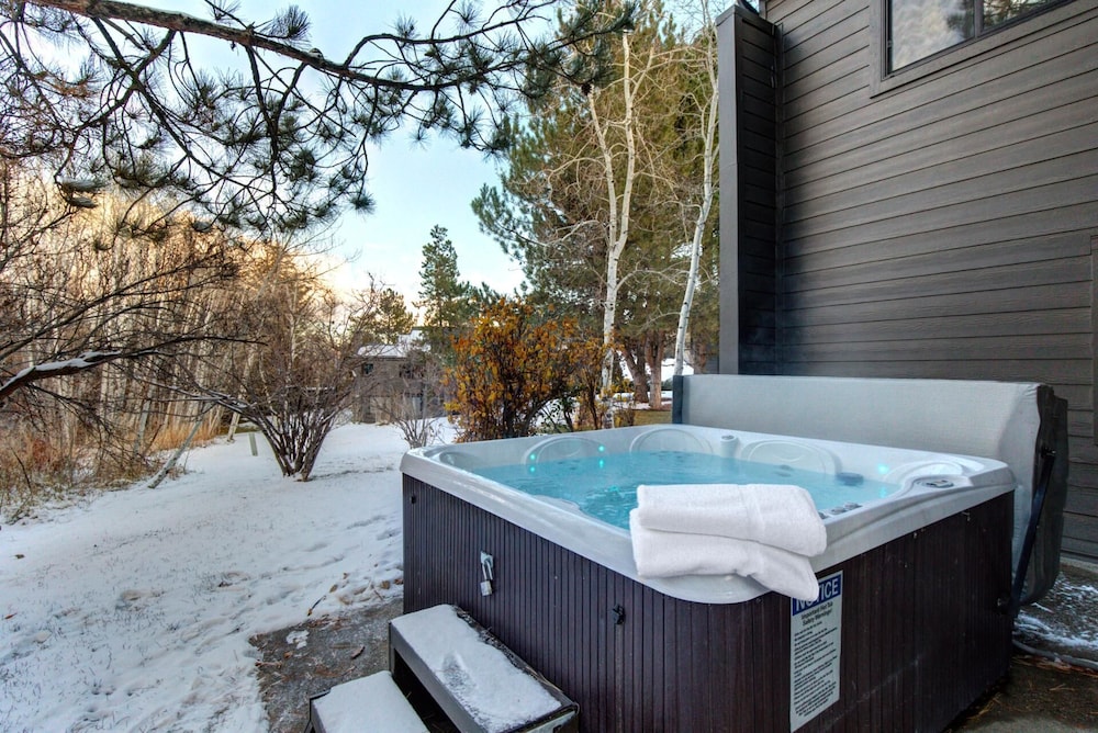 Park City Hct-26c Hot Tub KBM Resorts
