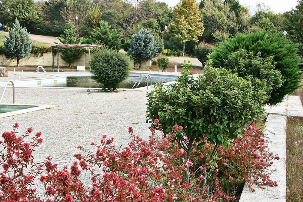 Refanidis Natural Luxury Hotel