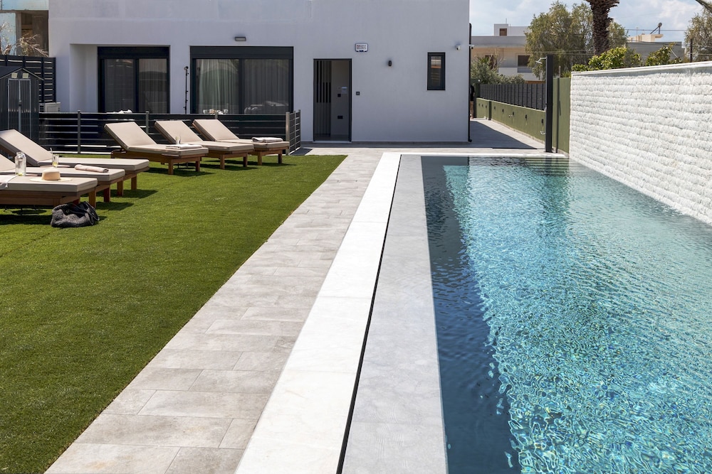 Potame Suite by Estia Pool View