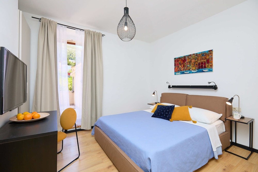 Dubrovnik Vacations - Boutique Garden Rooms - Property Image 11