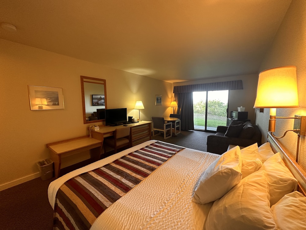 Astoria Crest Motel
