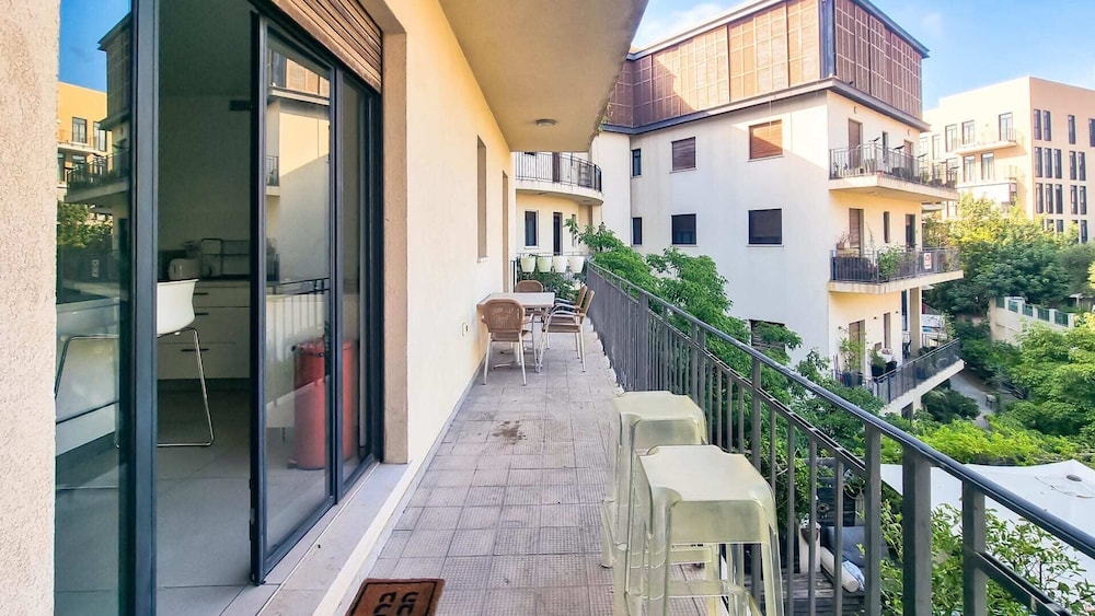 Nitsana Cachemire in Tel Aviv-yafo