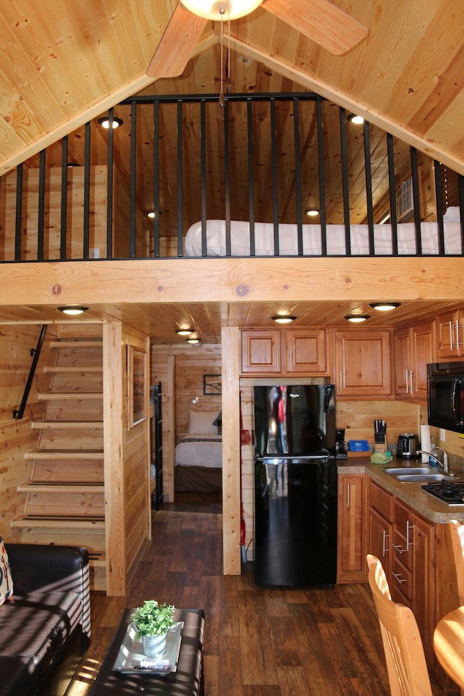 Holbrook Vacations - Holbrook KOA - Property Image 1