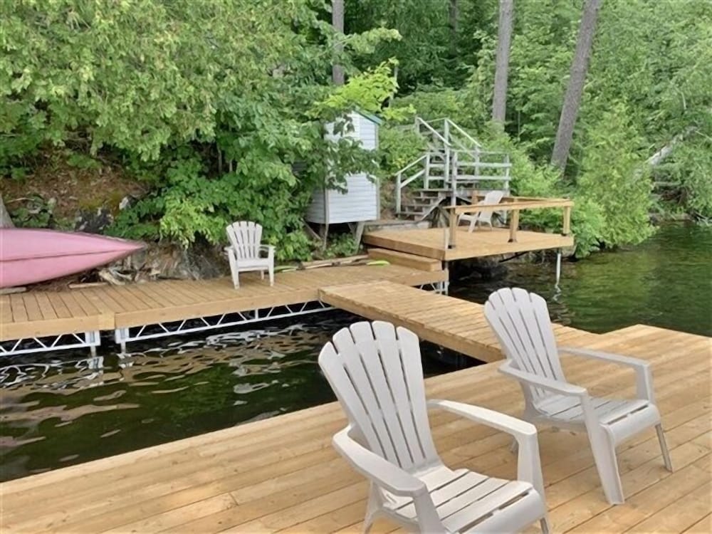 462 Paudash Lake 4 Bedroom Cottage