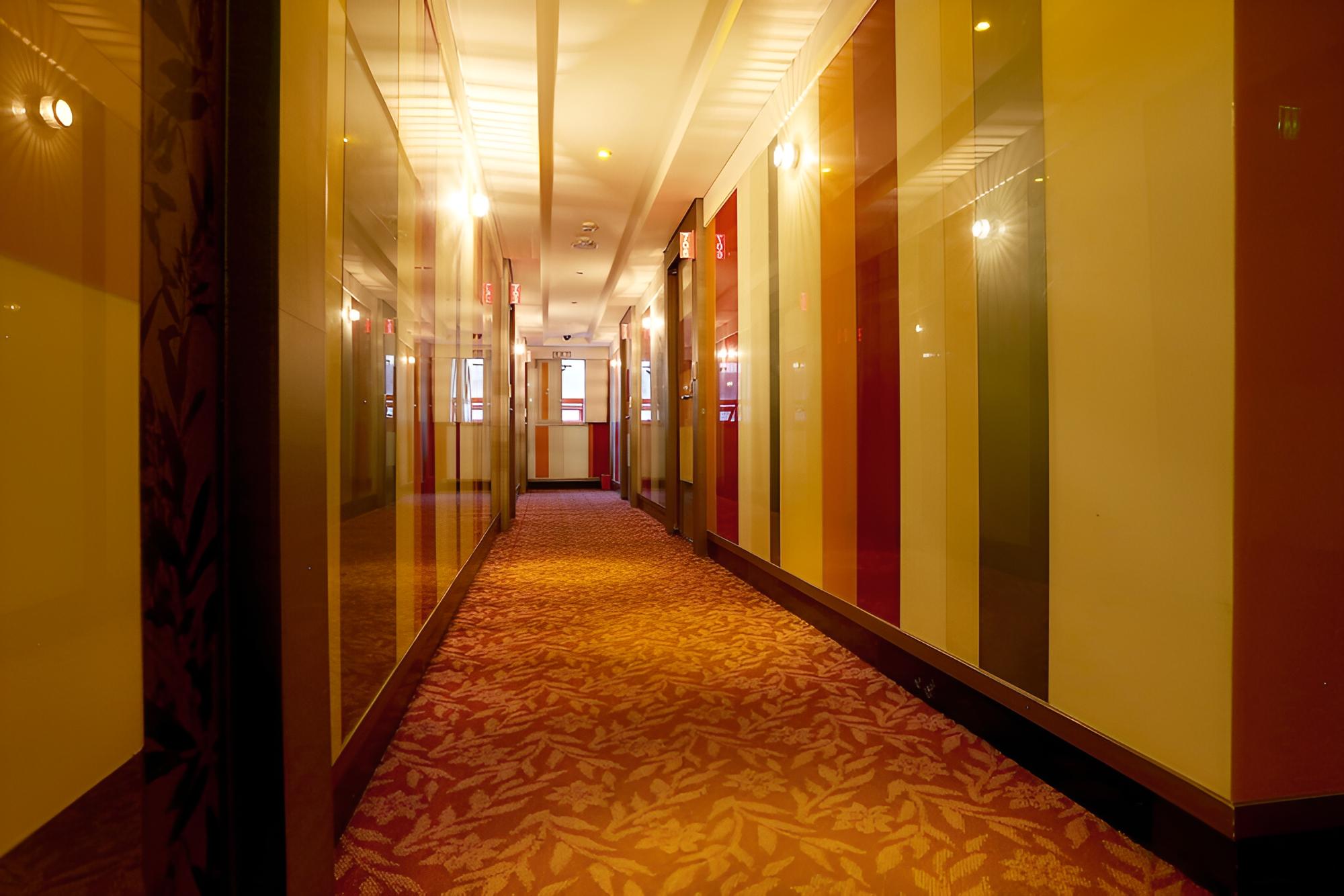 Photo 42