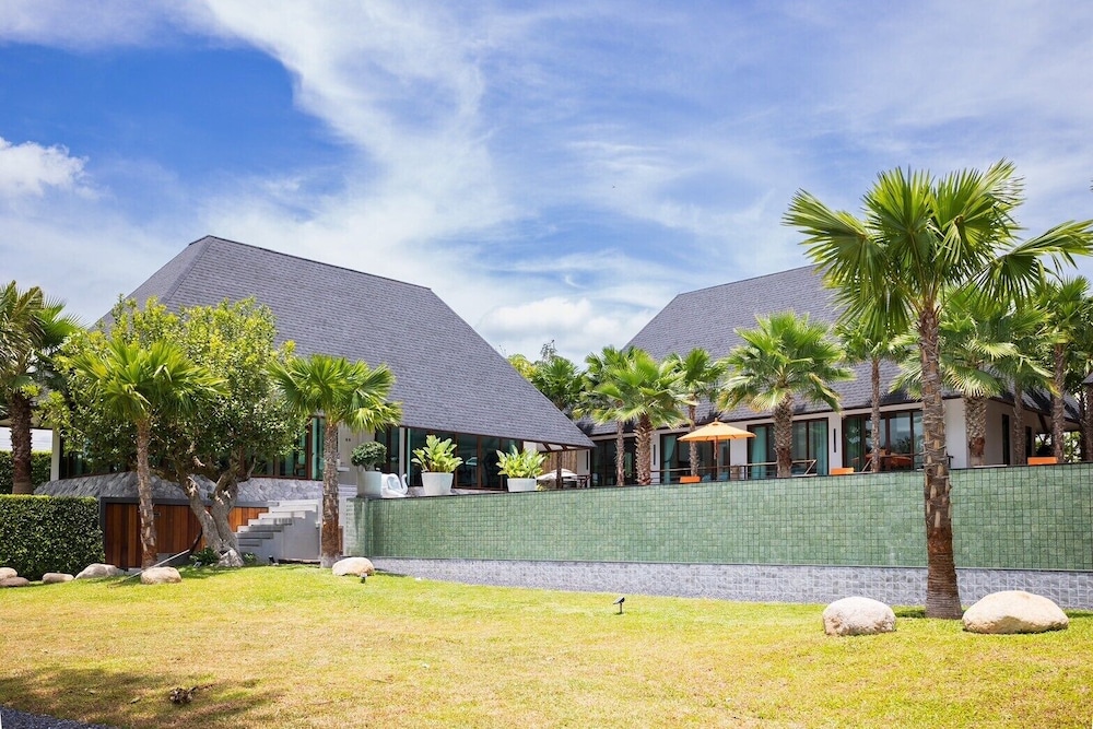 Woodlands Phayayen Resort
