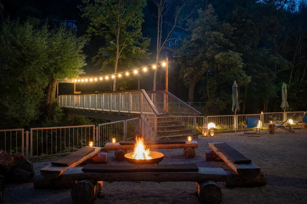 Bodetaler Basecamp Lodge view 5