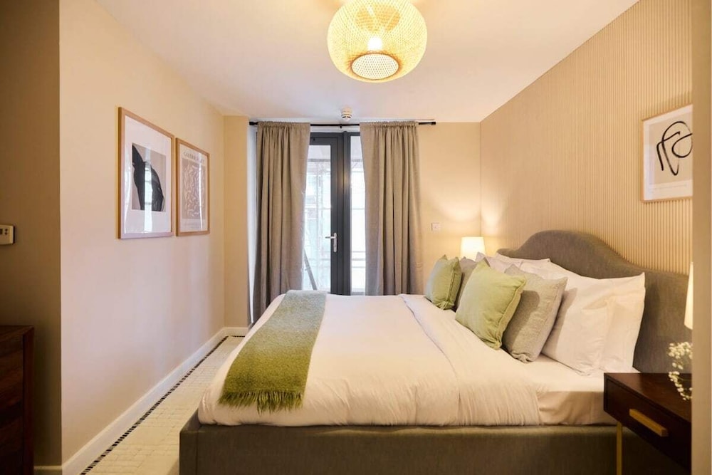 The River Lea Escape - Charming & Bright 2bdr Flat
