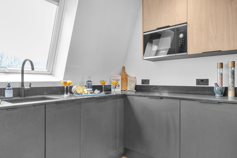 homely - North London Penthouse Finchley