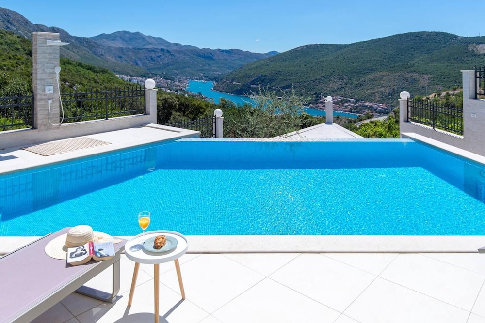 Beautiful 1-bed Apartment in Pobrezje-dubrovnik