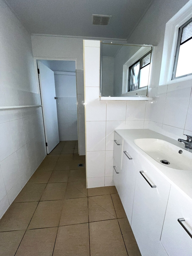 Mermaid Beach Vacations - Browns Broadbeach - Property Image 26