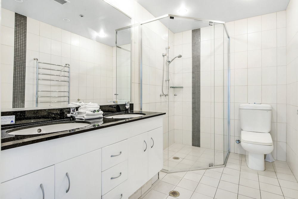 Surfers Paradise Vacations - Golden Gate - Q Stay - Property Image 1