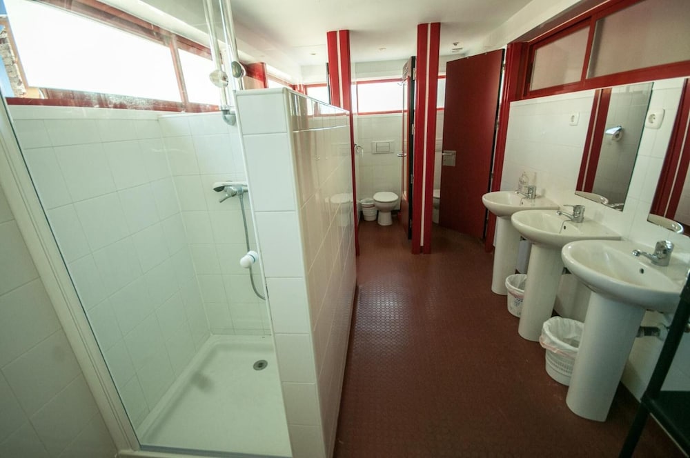 Albergue Santa Ana - Hostel