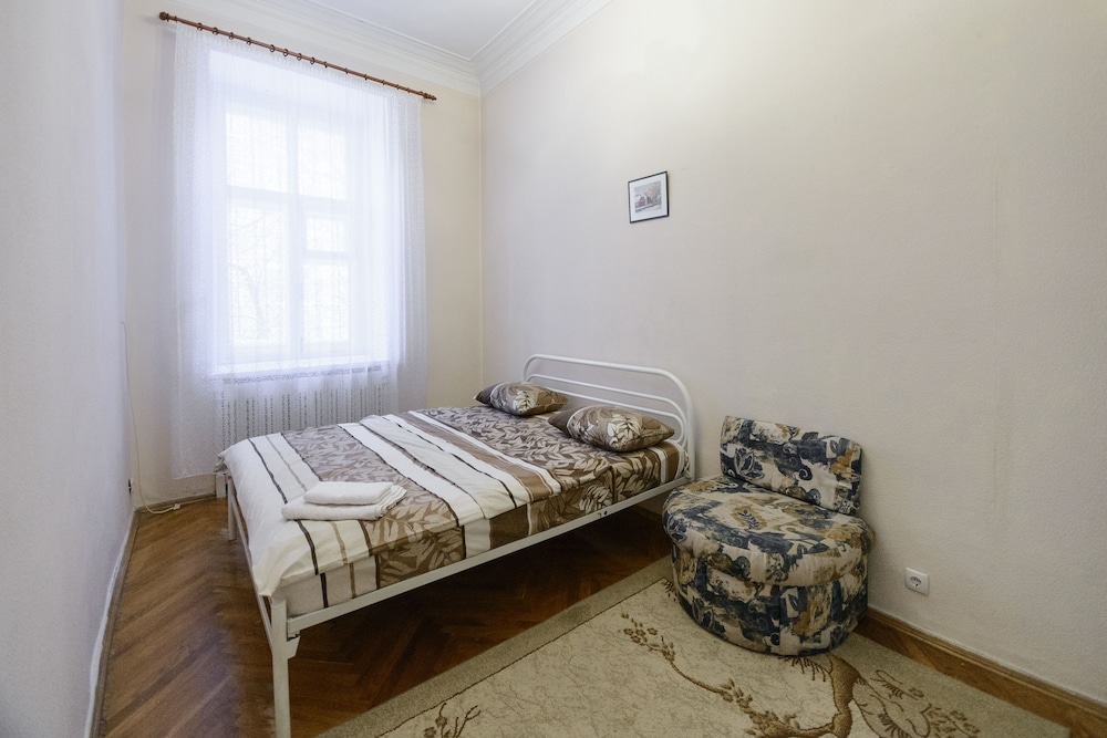 Kiev Accommodation Hotel Service