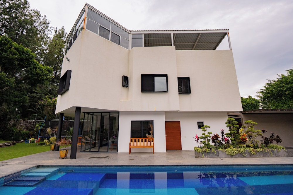 Casa Luan Alberca & Amenidades en Sumiya