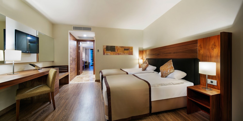 Nirvana Mediterranean Excellence - All Inclusive