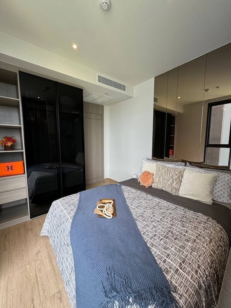 Sea View 2 Bed Room Luxury - Perfect Location