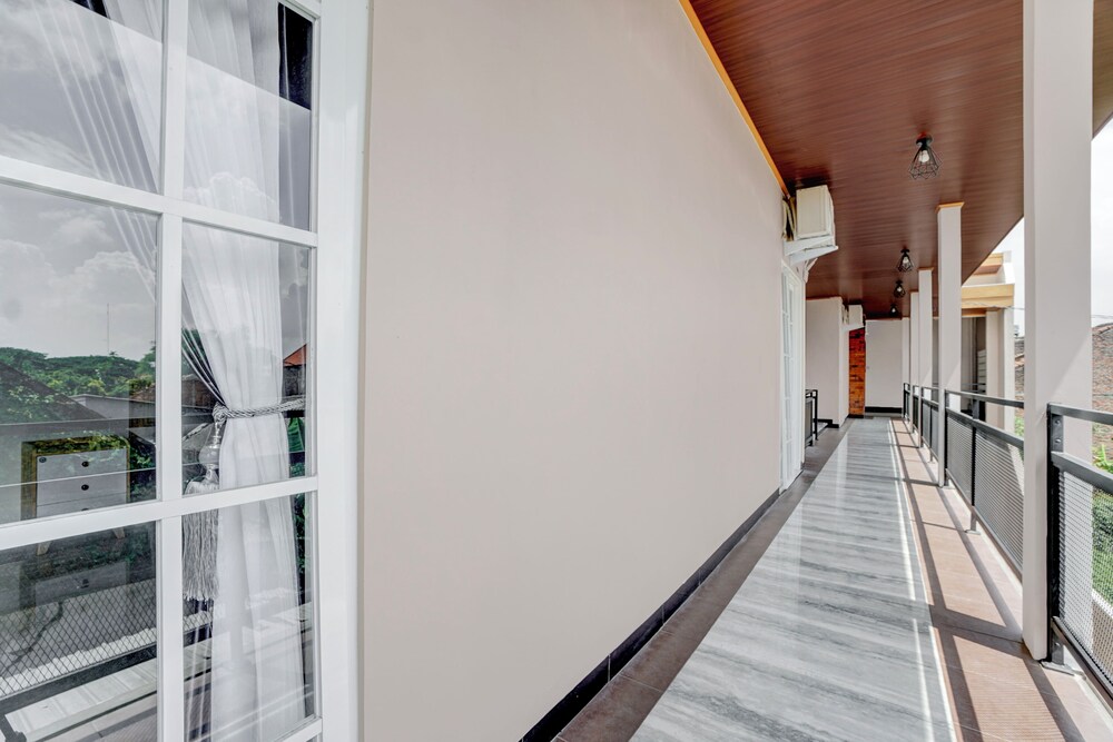 OYO 94924 Cidu Homestay Syariah