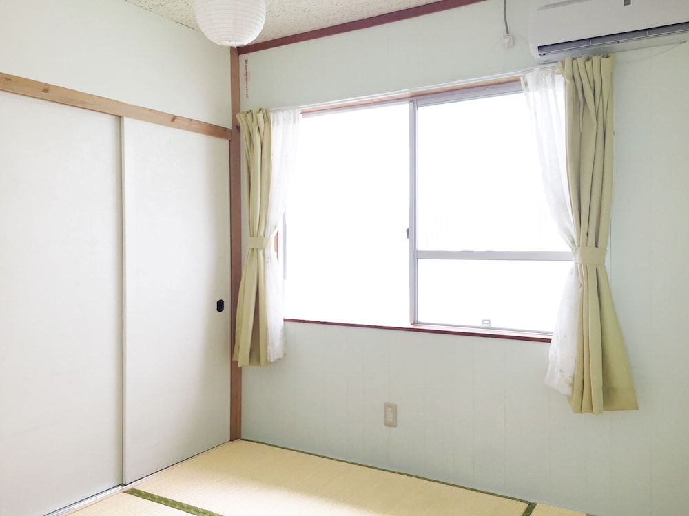 MATSUKAZE THE GUESTHOUSE ISHIGAKI CITY - Hostel