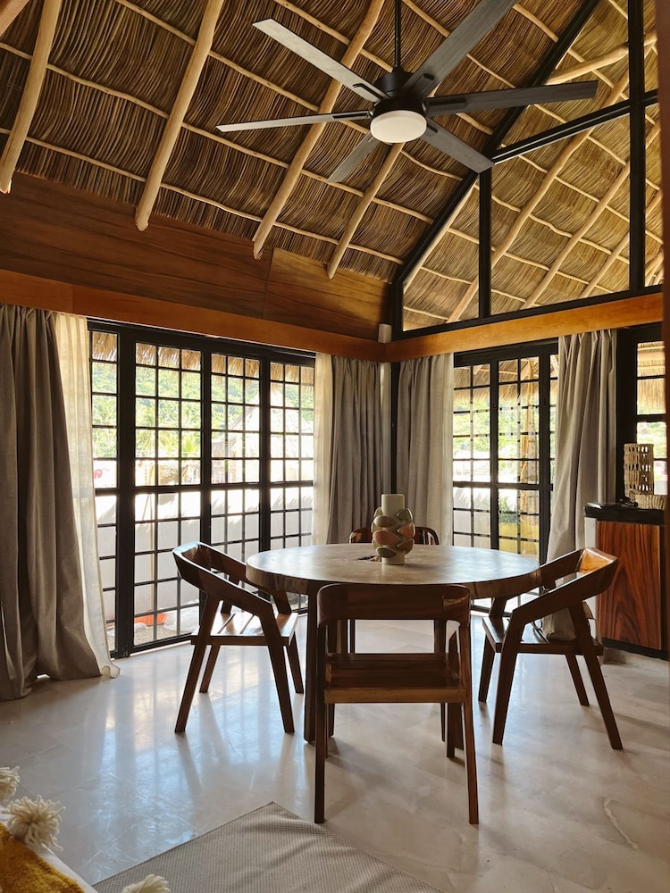 Casa Latino