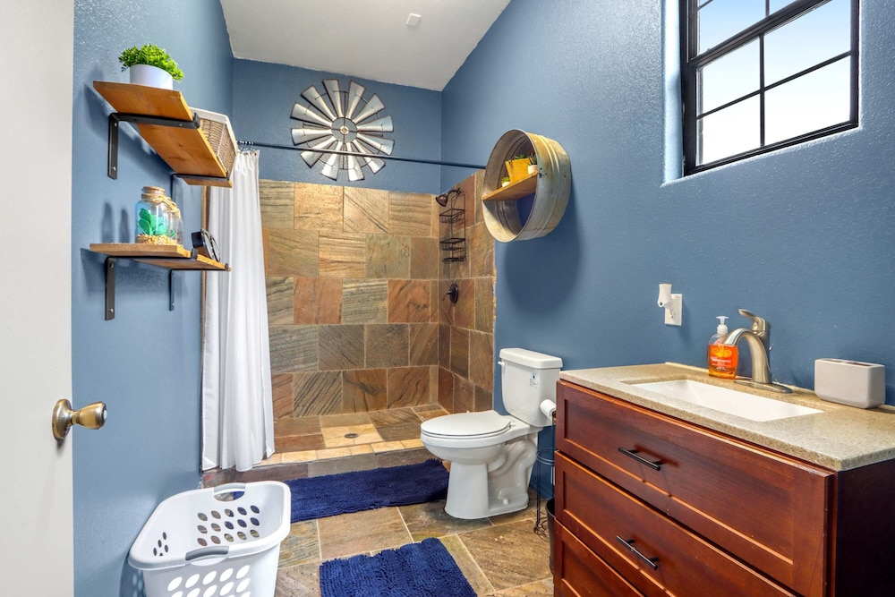 The Haven Texas-sized Getaway for 12!