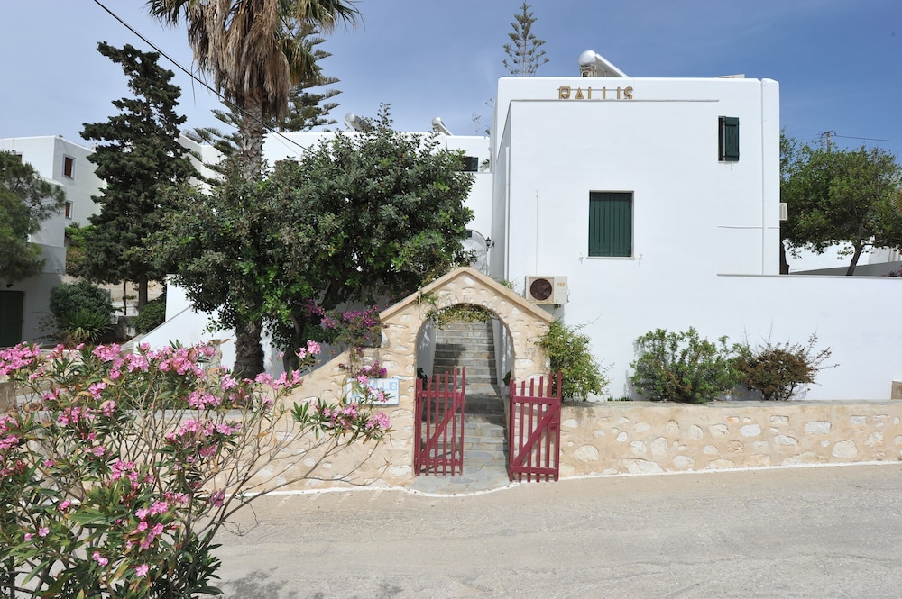 Rallis Apartments
